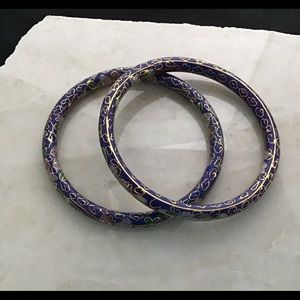 Bangle brackets